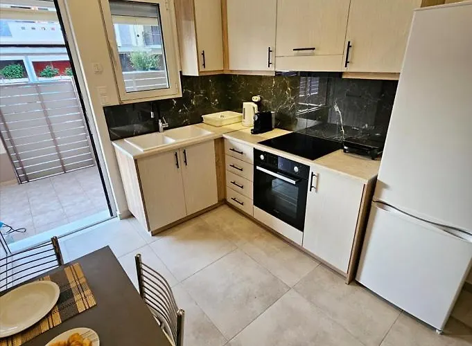 Nikolas Ii 아파트